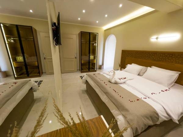 Superior Suite